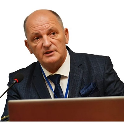 Dr.Ratko Knezevic